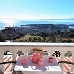 Апартаменты Panorama View Zeljko Scerbe Mundanije